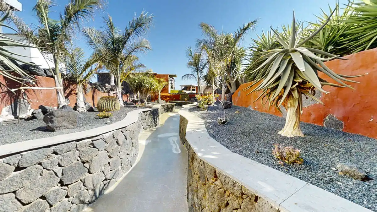 Exterior view of Houses for sale in Tías  with Private garden, Swimming Pool and Furnished