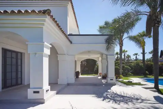 Villa mit Pool zum Verkauf in Sotogrande Costa, imagen 7
