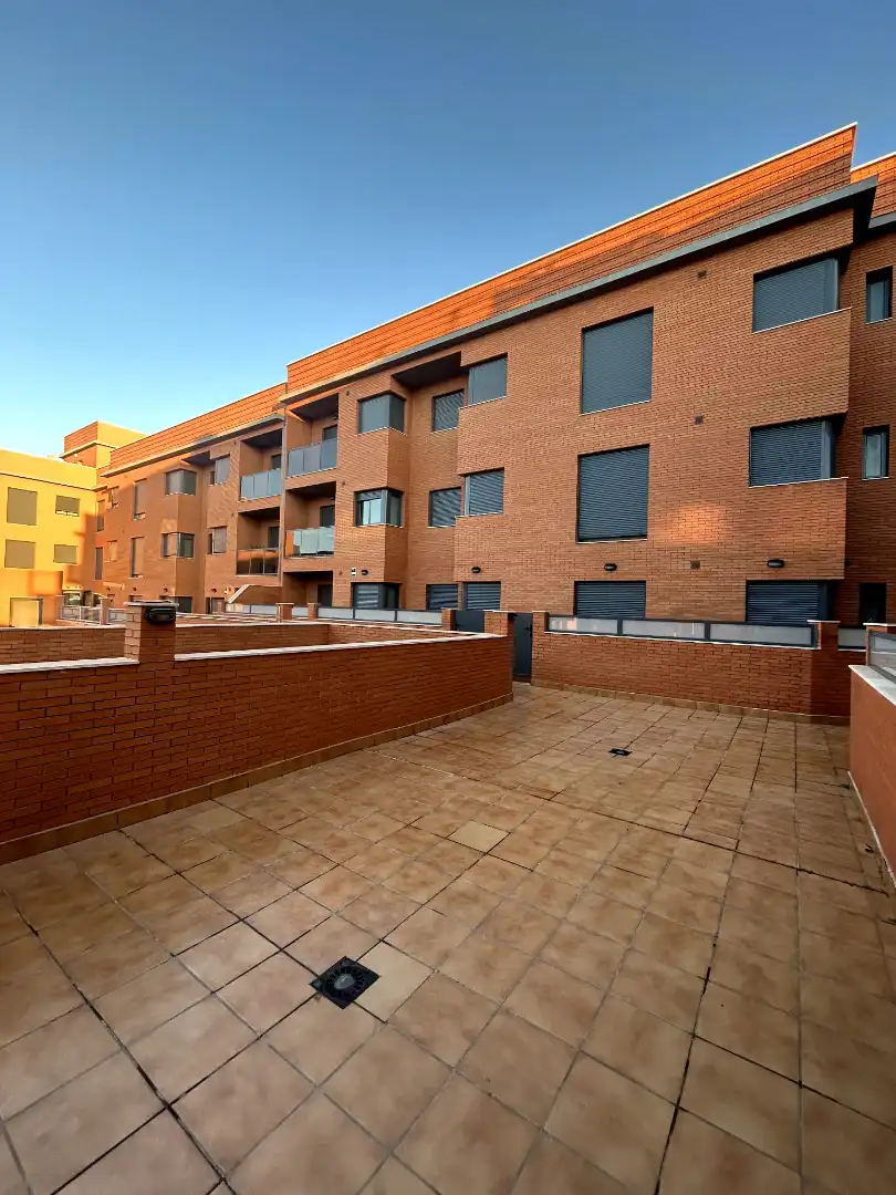 Vista exterior de Piso de alquiler en Vícar con Amueblado y Piscina comunitaria