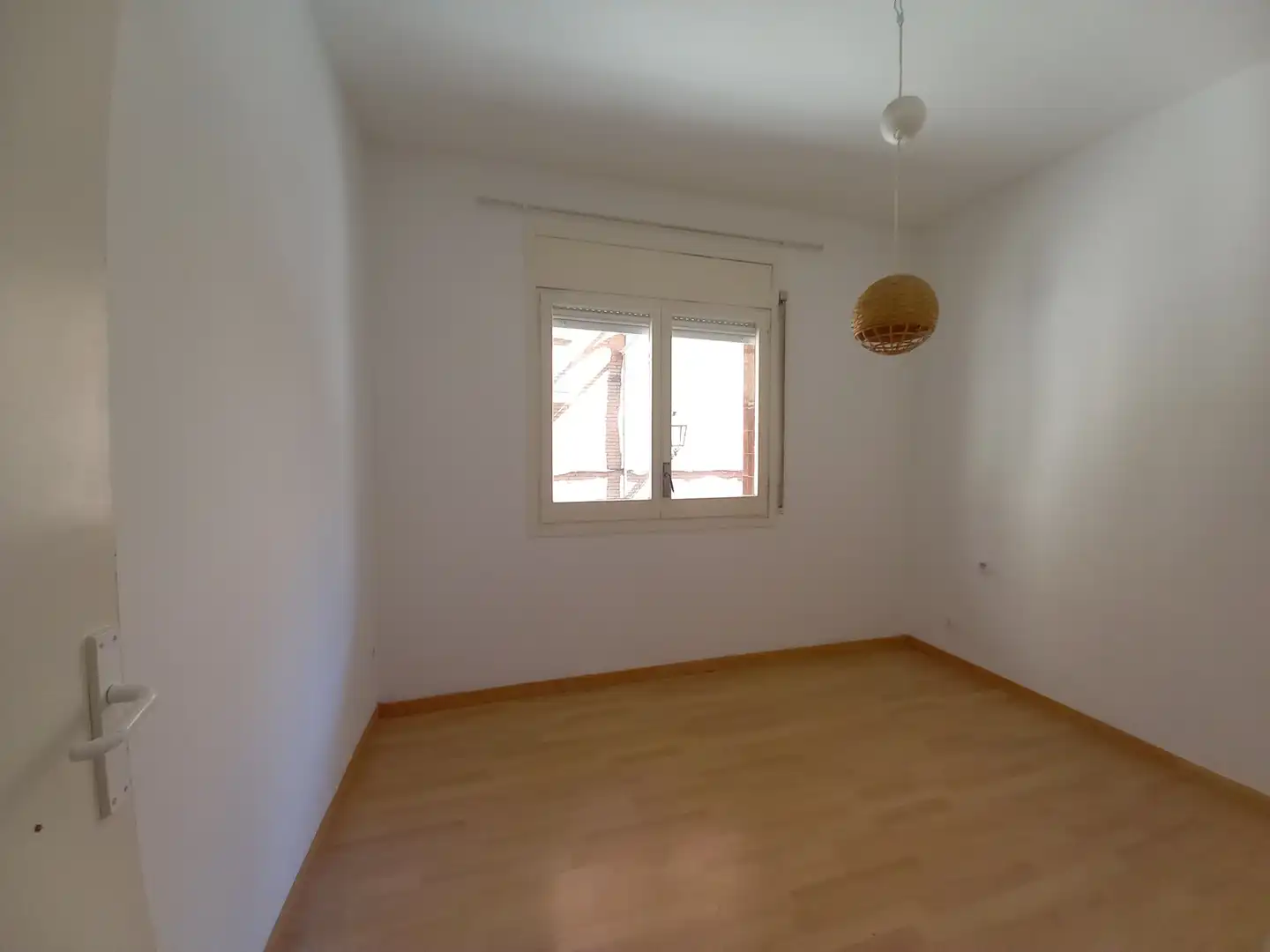Habitación de Piso en venta en Barcelona con Parquet y Horno