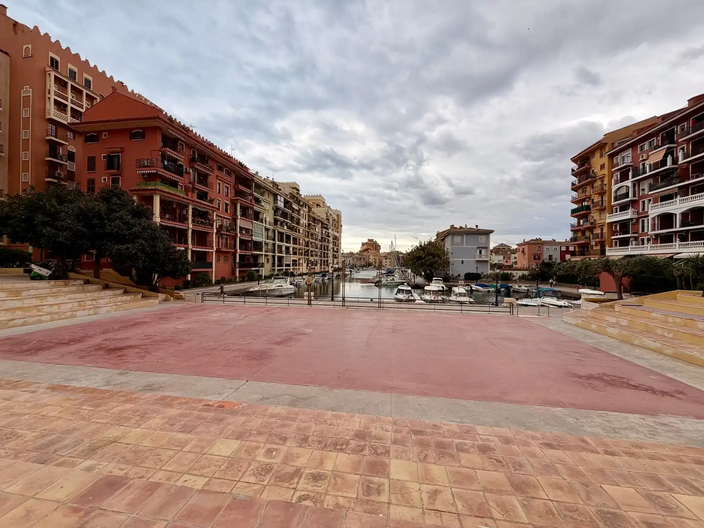 Exterior view of Apartments for sale in Alboraya  with Air Conditioner and Storage room