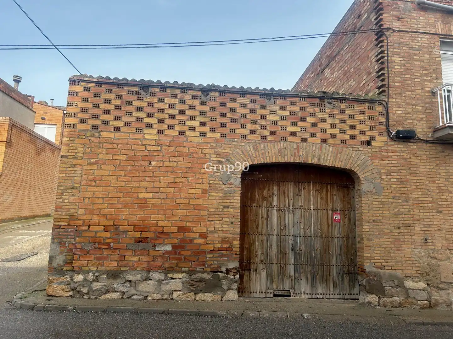 Vista exterior de Casa o xalet en venda en Sunyer amb Calefacció, Terrassa i Traster