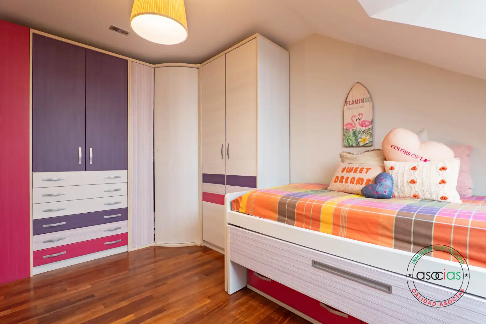 Habitación de Piso en venta en Gijón  con Calefacción, Parquet y Trastero
