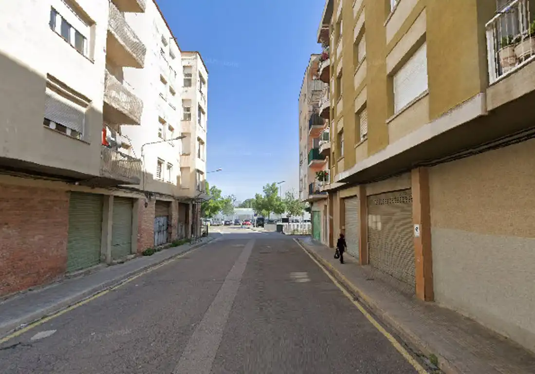 Vista exterior de Piso en venta en Salt con Balcón