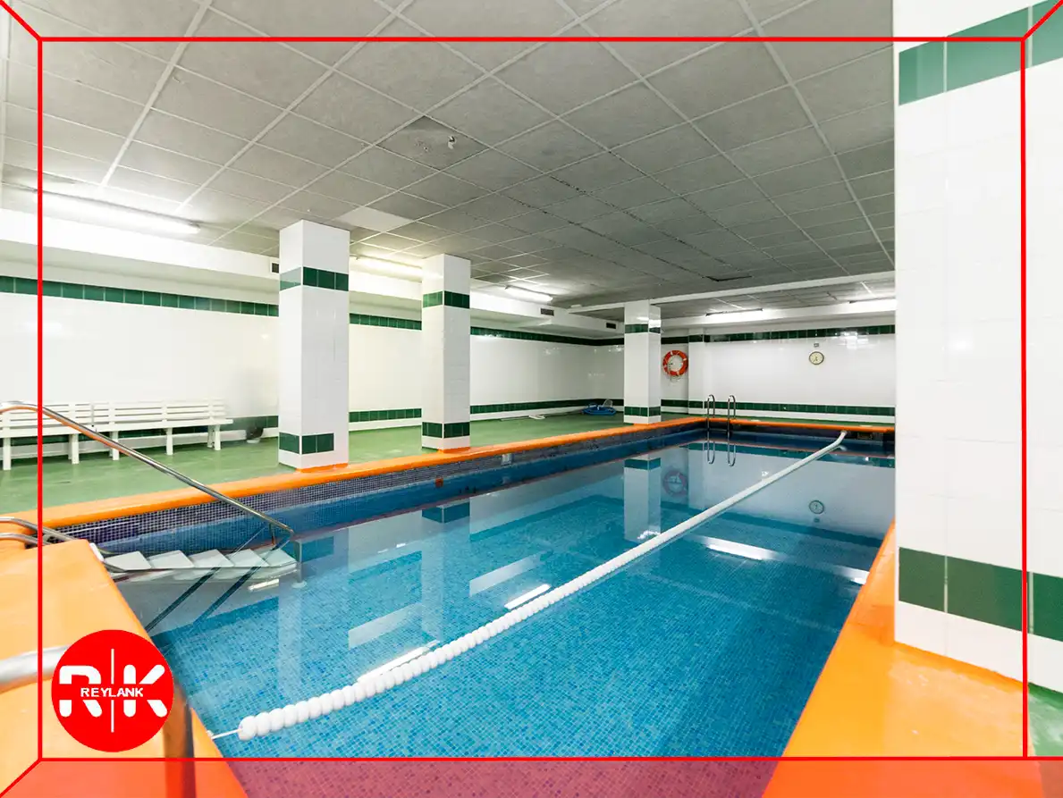 Piscina de Pis en venda en Coslada amb Aire condicionat, Calefacció i Traster