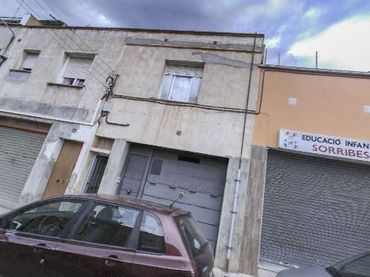 Maison jumelée à vendre à C/ Mare de Deu de Lourdes Nº25 Barcelona
