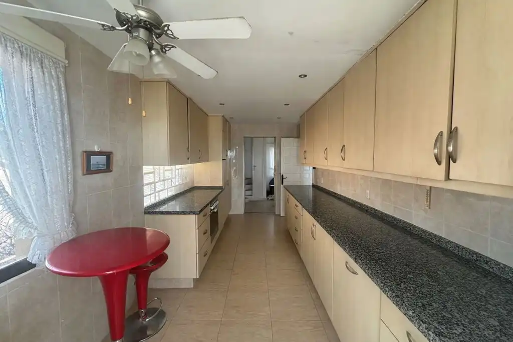 Detached house with pool for sale in Calahonda, imagen 16
