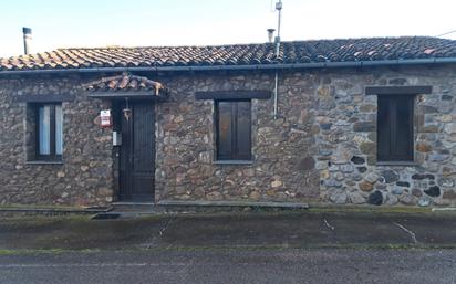 Vista exterior de Finca rústica en venda en La Vall de Bianya amb Balcó