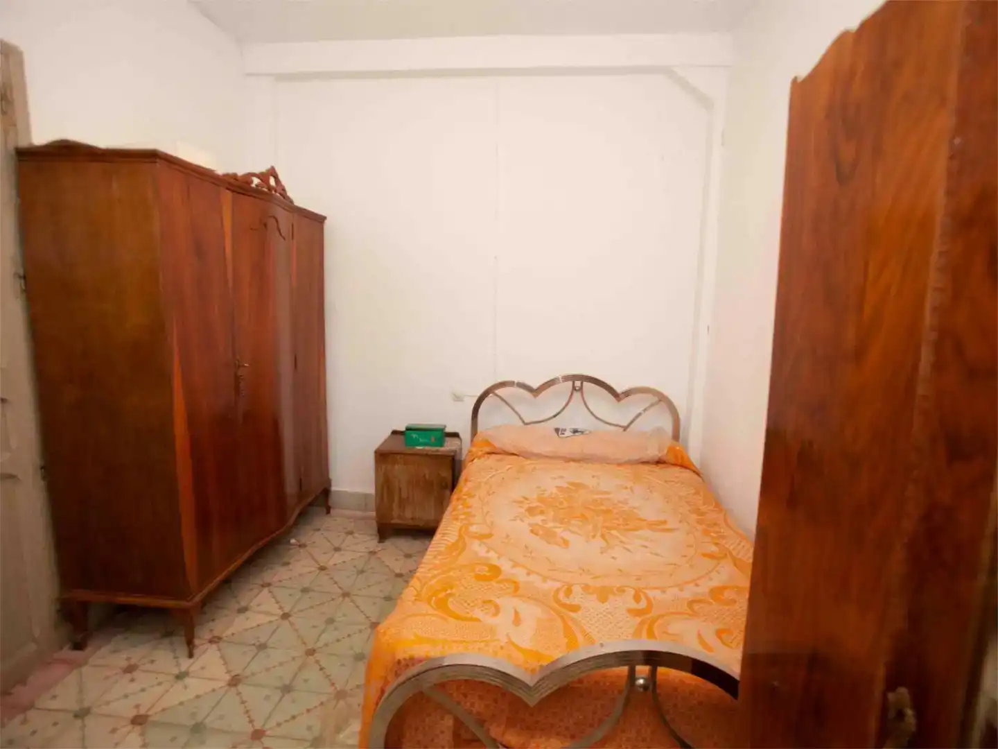 Dormitori de Casa adosada en venda en Membibre de la Hoz amb Moblat