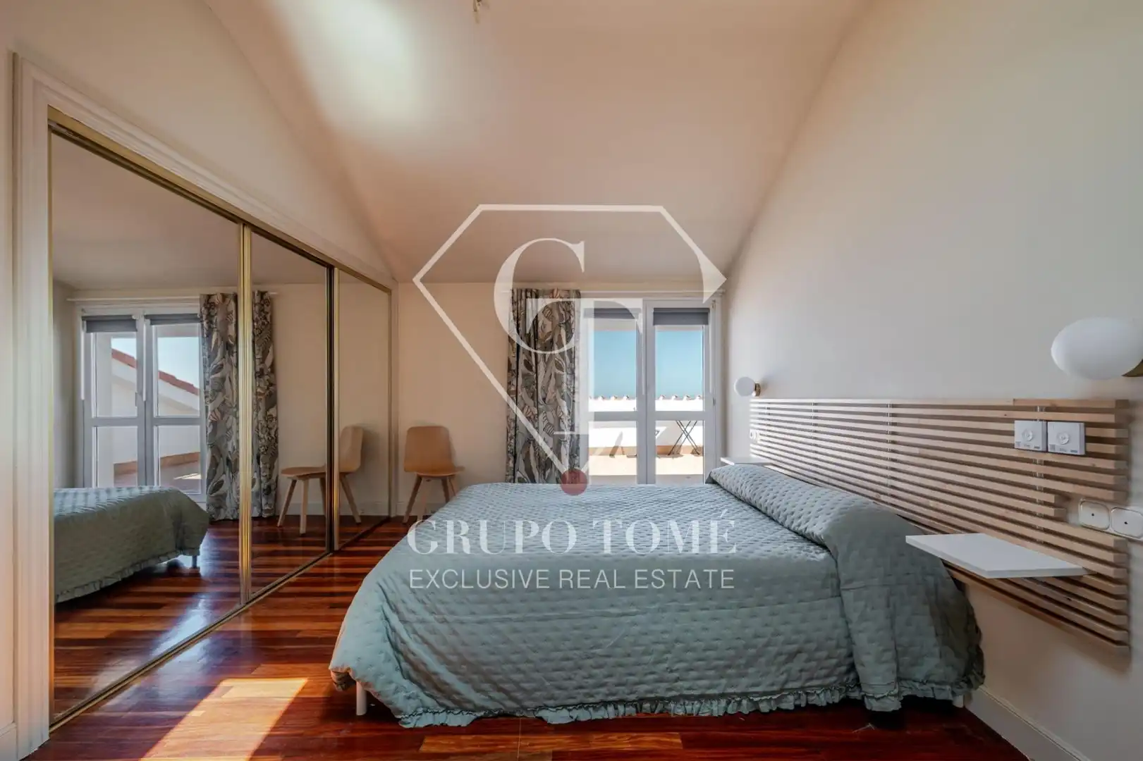 Habitación de Casa adosada en venta en Mutriku con Jardín privado, Terraza y Amueblado