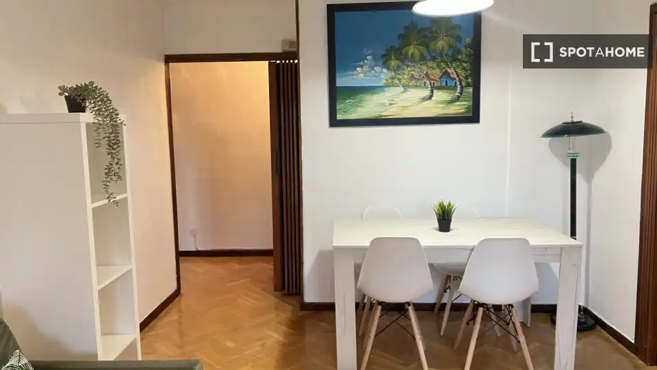 Dining room of Flat for rent in Madrid  with Air Conditioner, Heating and Furnished