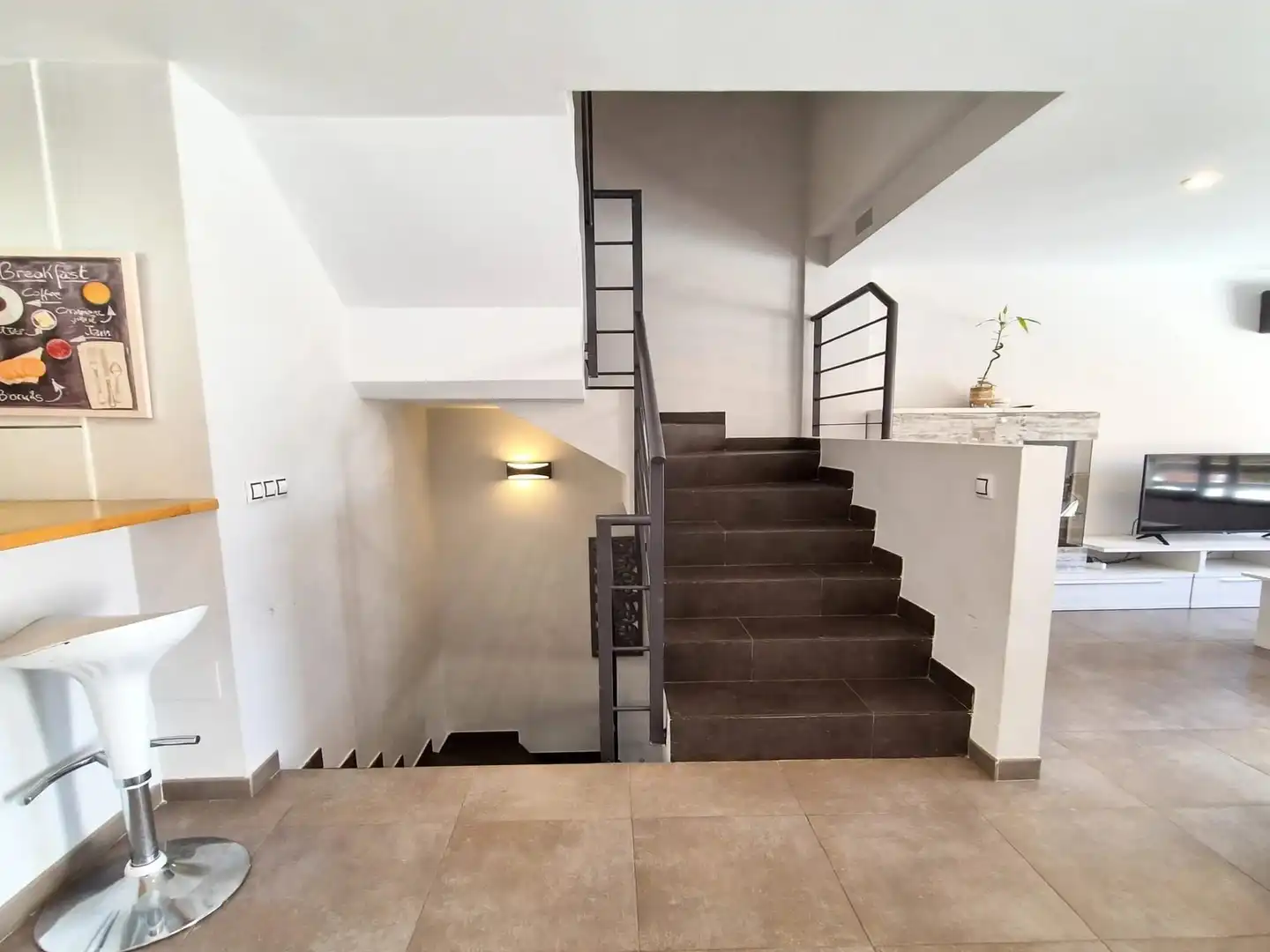 Casa con piscina en venta en ametista, imagen 9