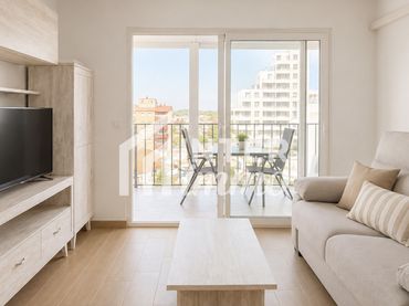 Apartamento con ascensor en venta en Carrer Delta Muga 9