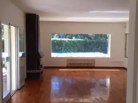 Wohnzimmer von Haus oder Chalet zur Miete in Castelldefels mit Klimaanlage, Privatgarten und Parkett