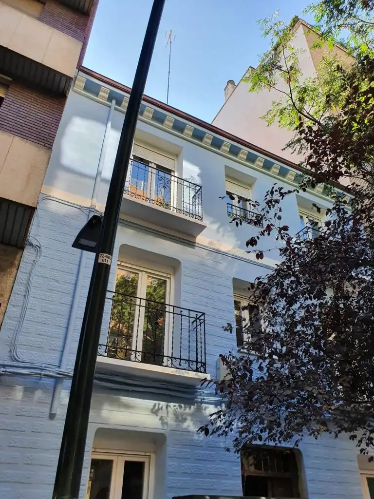 Edifici en venda a Calle de Marcelino Unceta, 36, Barrio de Delicias