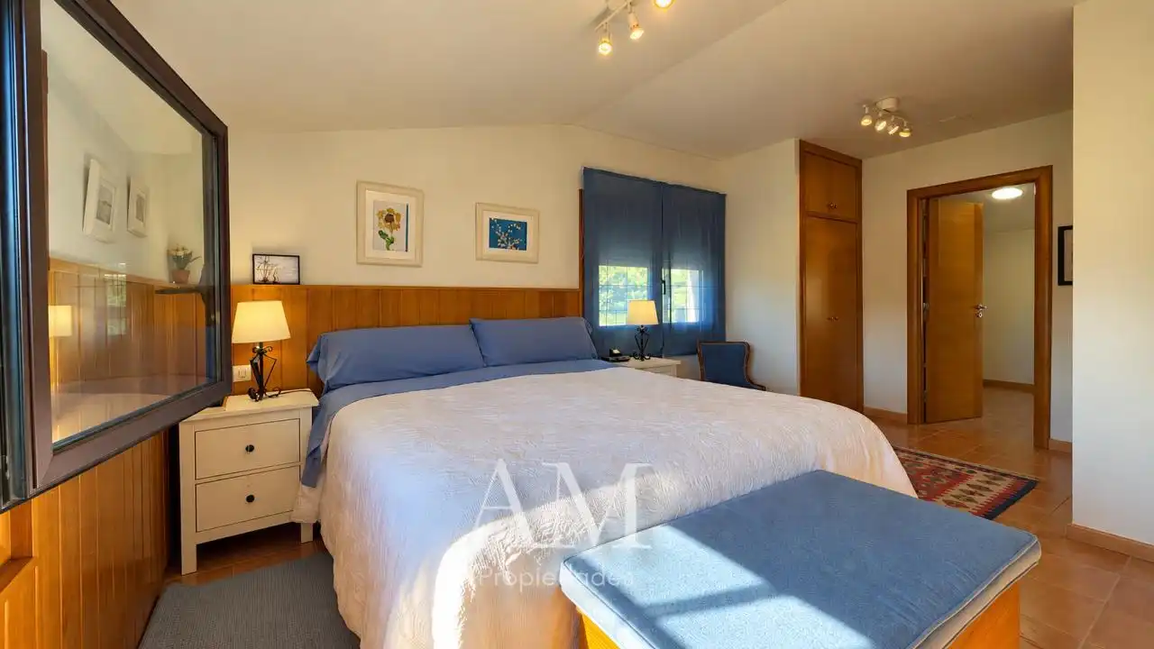 Detached house with pool for sale in Zamanes, imagen 32