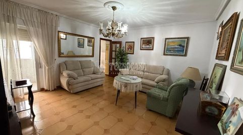 Foto 4 de Piso en venta en Avda de Madrid - Pº de la Estación, Jaén Capital