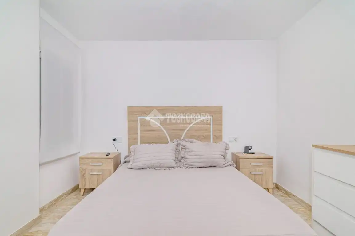 Bedroom of Flat for sale in Lucena  with Air Conditioner