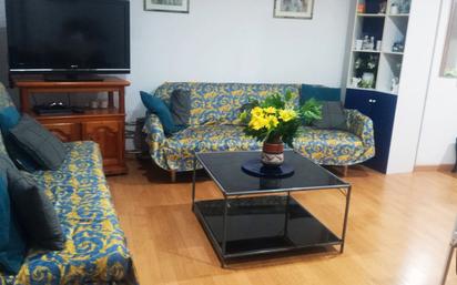 Living room of Flat for sale in Manresa  with Furnished and Balcony