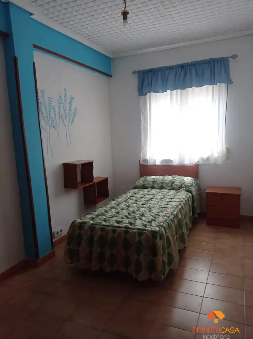 Bedroom of Flat for sale in Cáceres  with Air Conditioner
