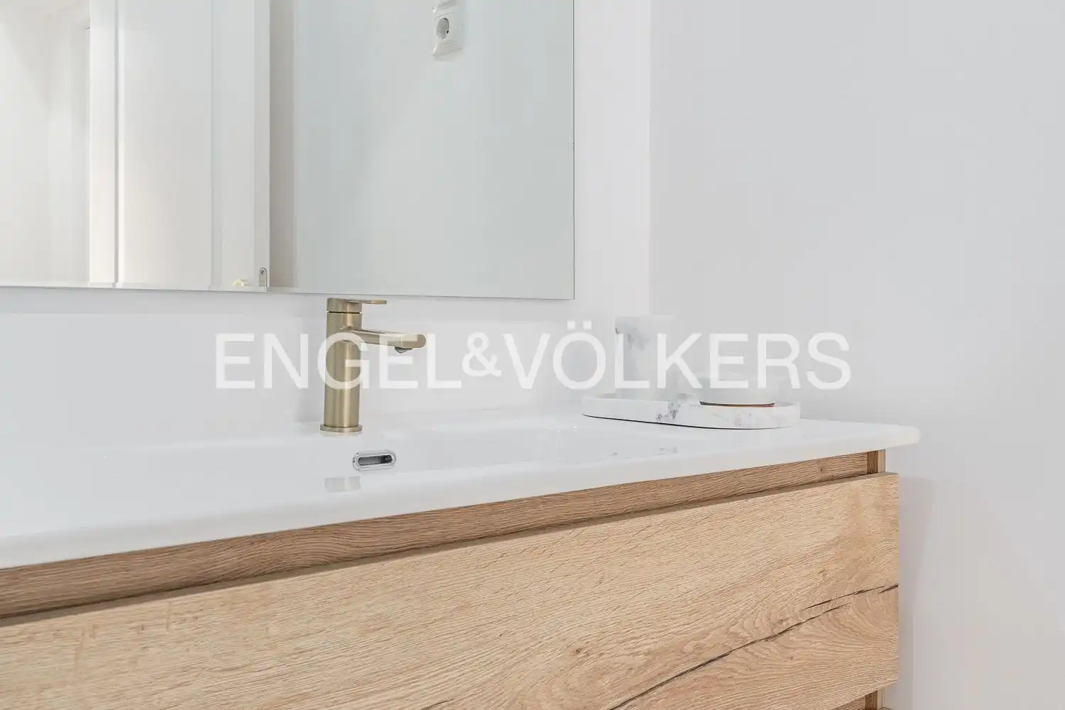 Baño de Piso en venta en Madrid con Aire acondicionado, Calefacción y Parquet