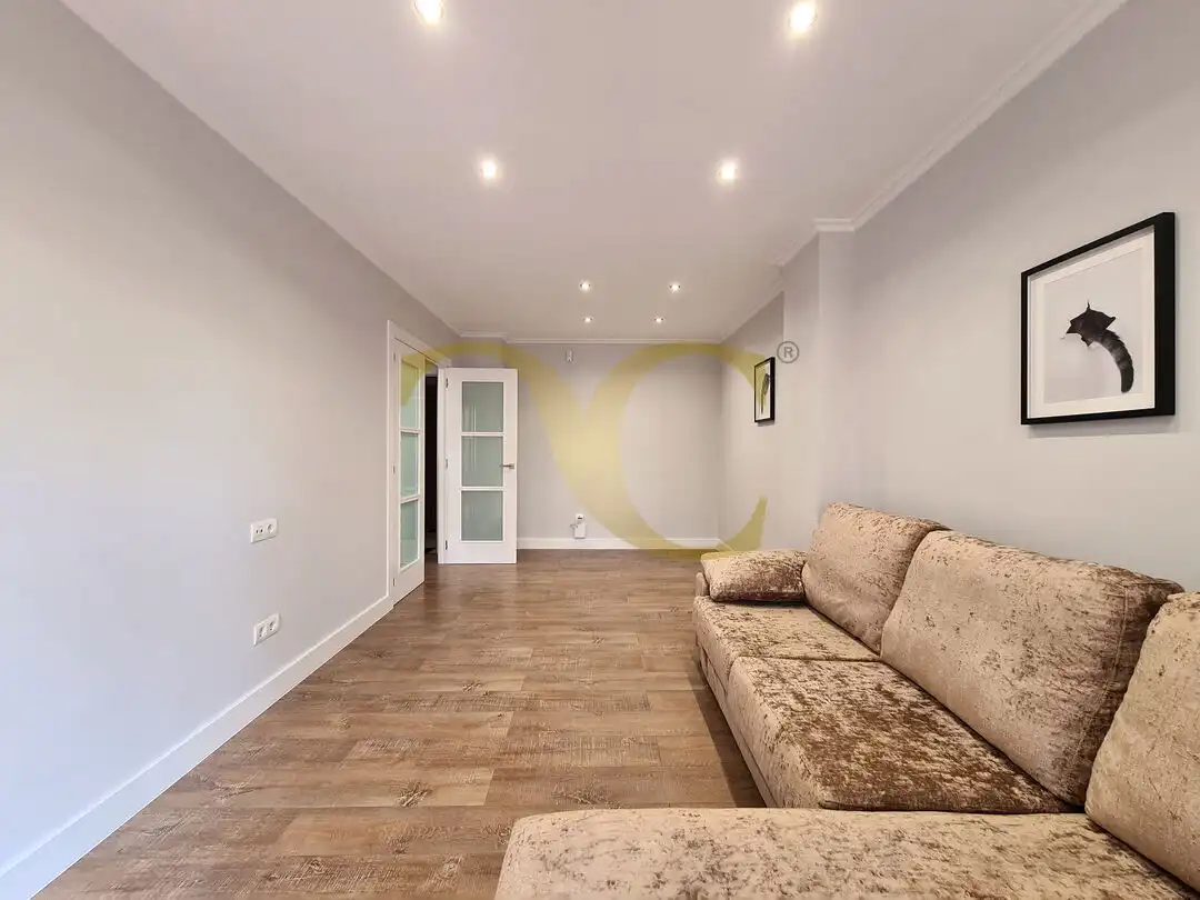 Sala de estar de Piso en venta en Gijón  con Calefacción, Jardín privado y Terraza
