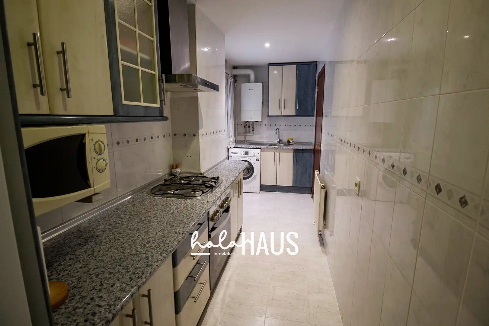 Kitchen of Flat for sale in Madrid  with Air Conditioner, Heating and Storage room