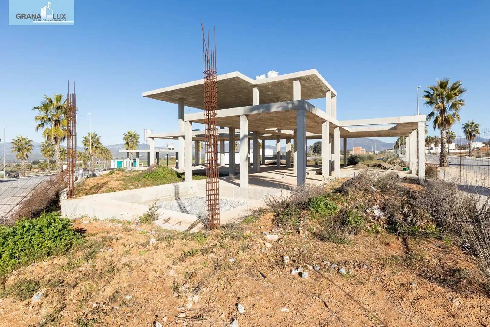 Außenansicht von Residential zum Verkauf in Calicasas