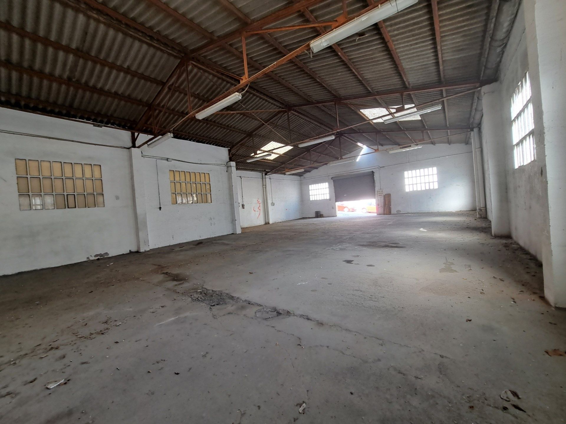 Nave industrial en venta en Montcada i Reixac