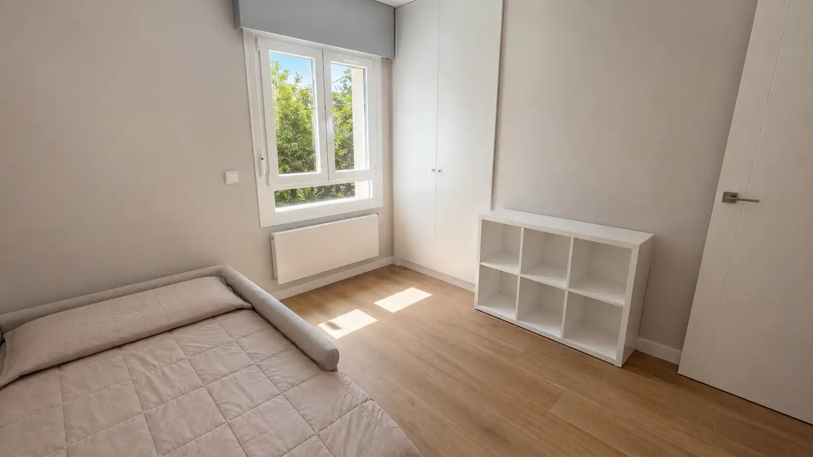 Habitación de Piso en venta en Madrid con Calefacción, Terraza y Trastero