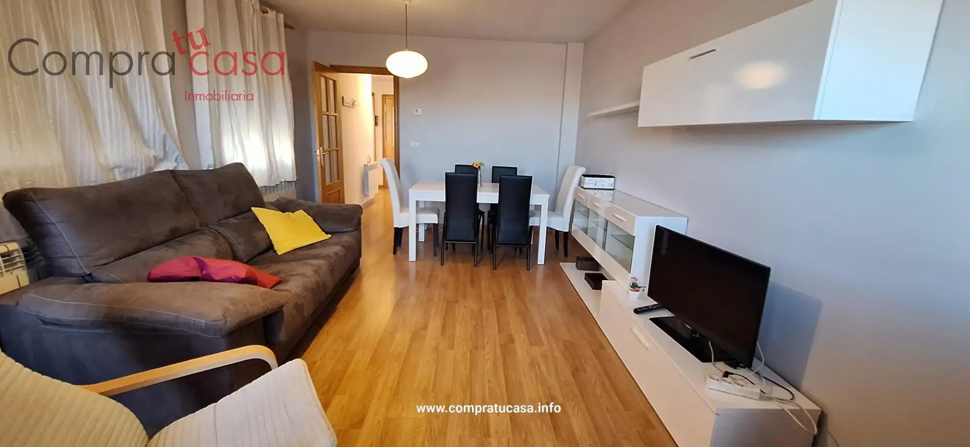 Living room of Flat for rent in Espirdo  with Heating, Terrace and Furnished