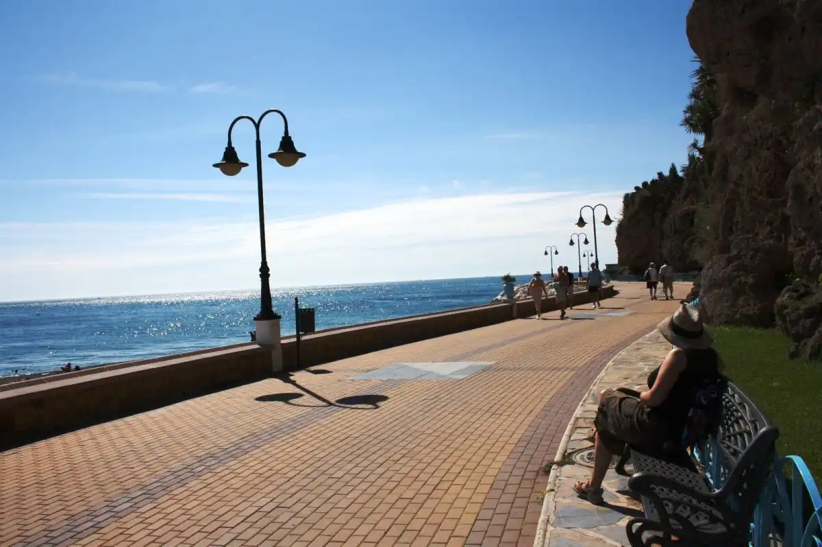 Vista exterior de Apartament en venda en Torremolinos amb Aire condicionat, Calefacció i Parquet