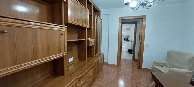 Piso en Venta en Calle de Villasandino en Lucero