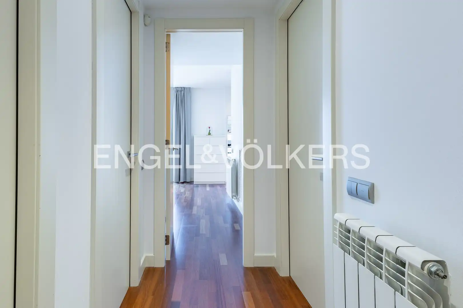 Piso en venta en Sant Cugat del Vallès con Aire acondicionado, Calefacción y Jardín privado