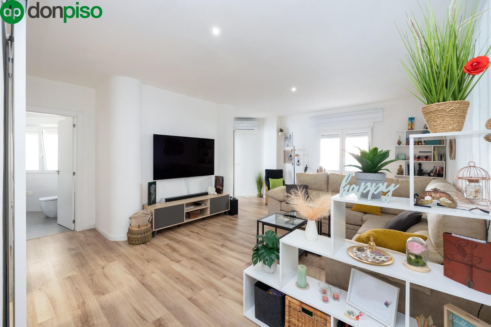 Sala d'estar de Planta baixa en venda en Las Gabias