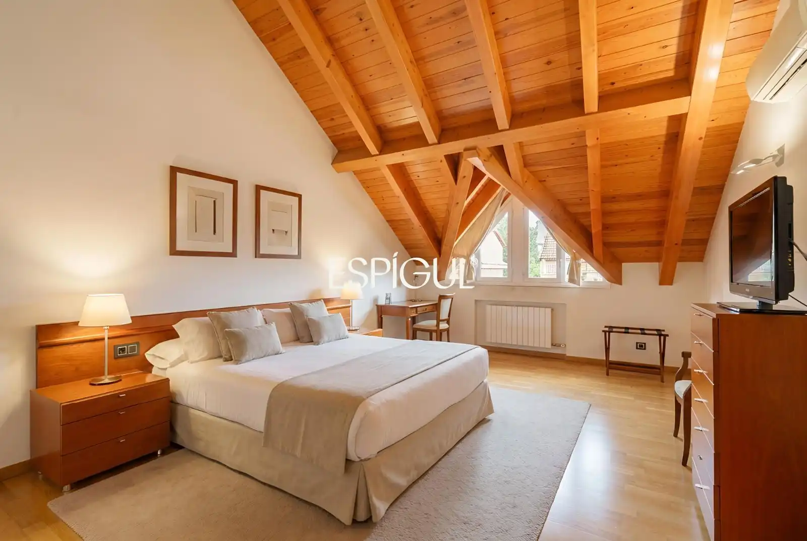 Habitación de Casa o chalet en venta en Sant Cugat del Vallès con Aire acondicionado, Calefacción y Trastero