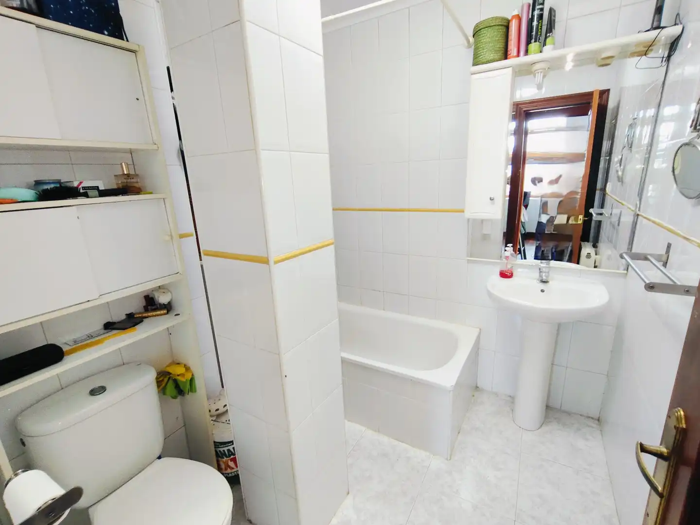 Baño de Dúplex en venta en El Astillero   con Calefacción, Parquet y Amueblado
