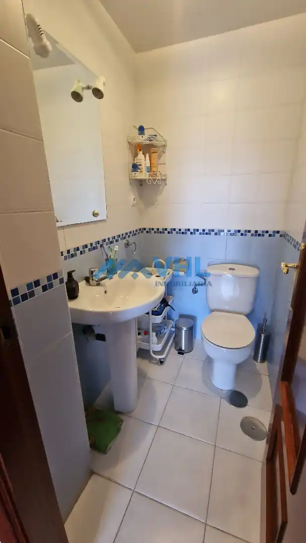 Badezimmer von Wohnung zur Miete in Castro-Urdiales mit Heizung, Terrasse und Möbliert