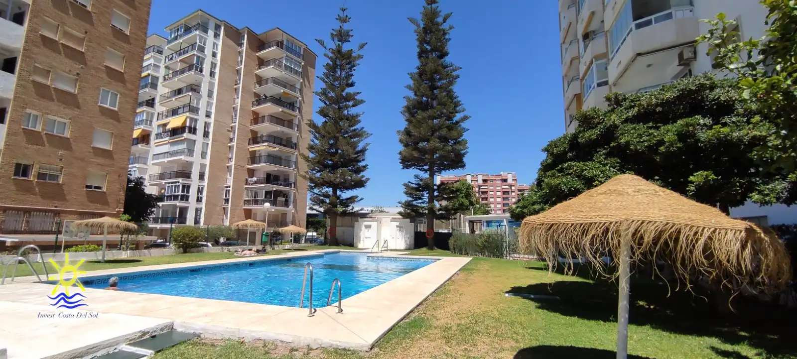 Piscina de Àtic en venda en Fuengirola amb Aire condicionat, Jardí privat i Terrassa
