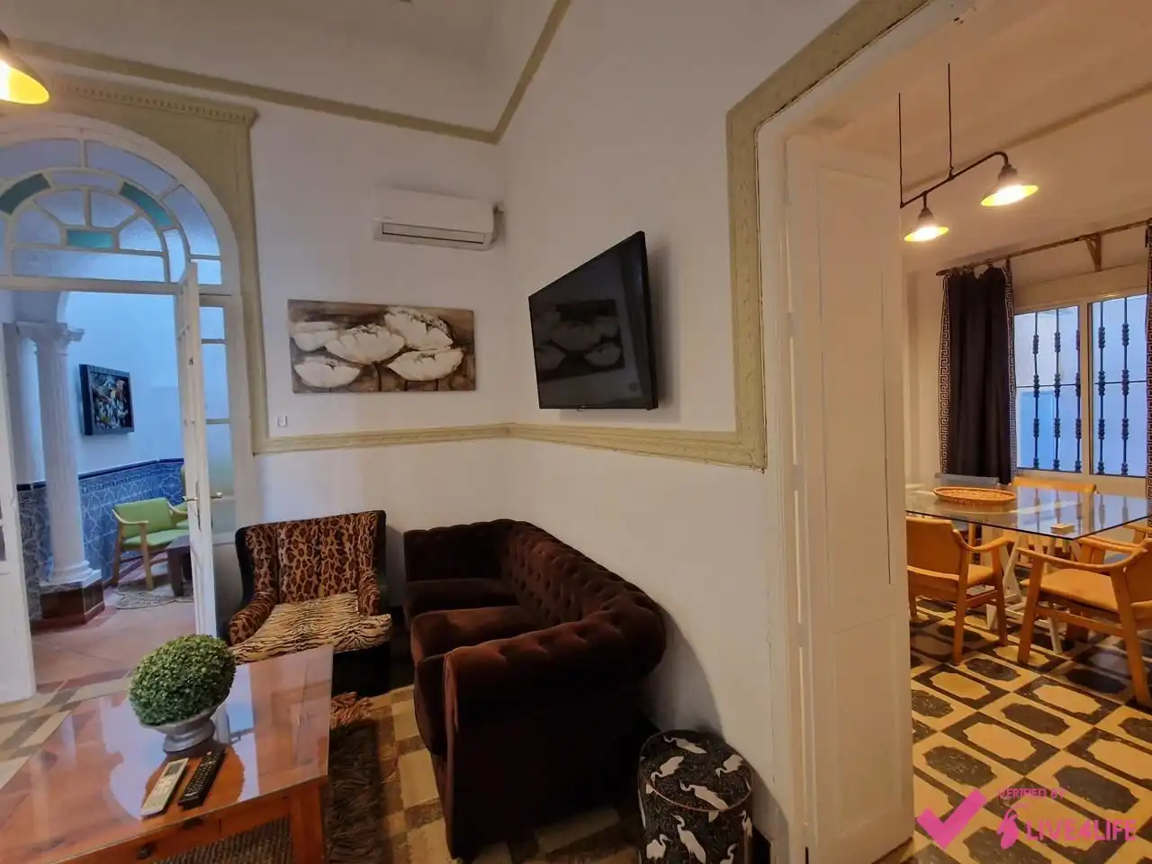 Habitació a Avenida de Jerez, Bellavista