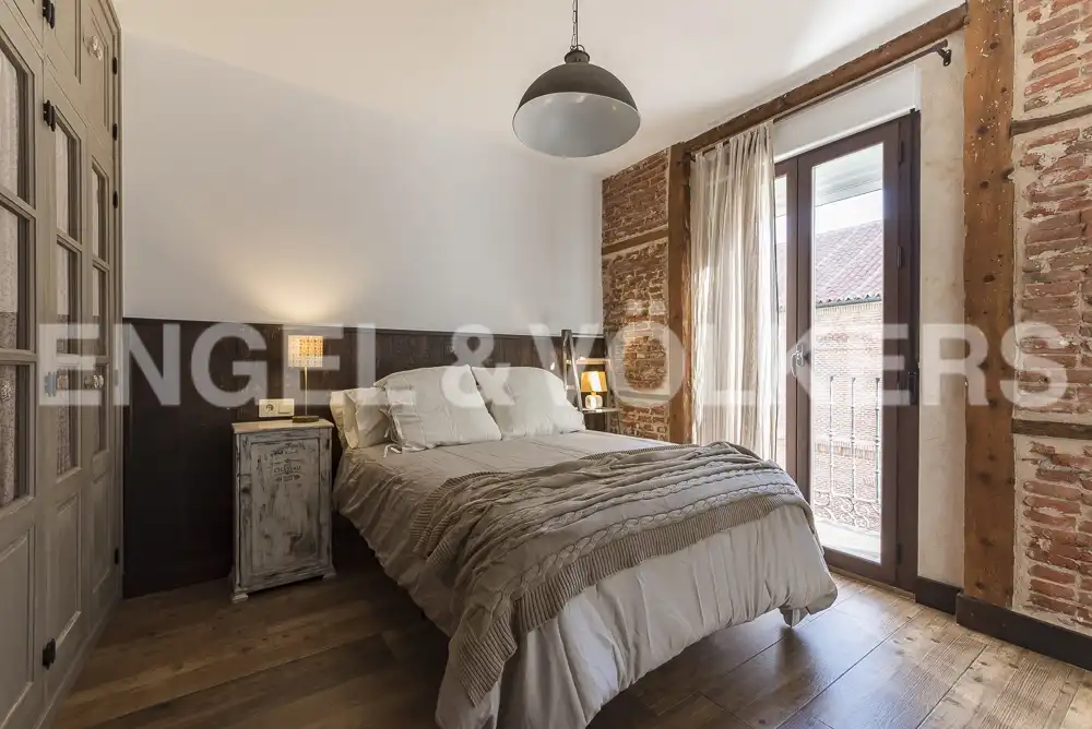 Dormitori de Pis de lloguer en Madrid amb Calefacció, Parquet i Traster