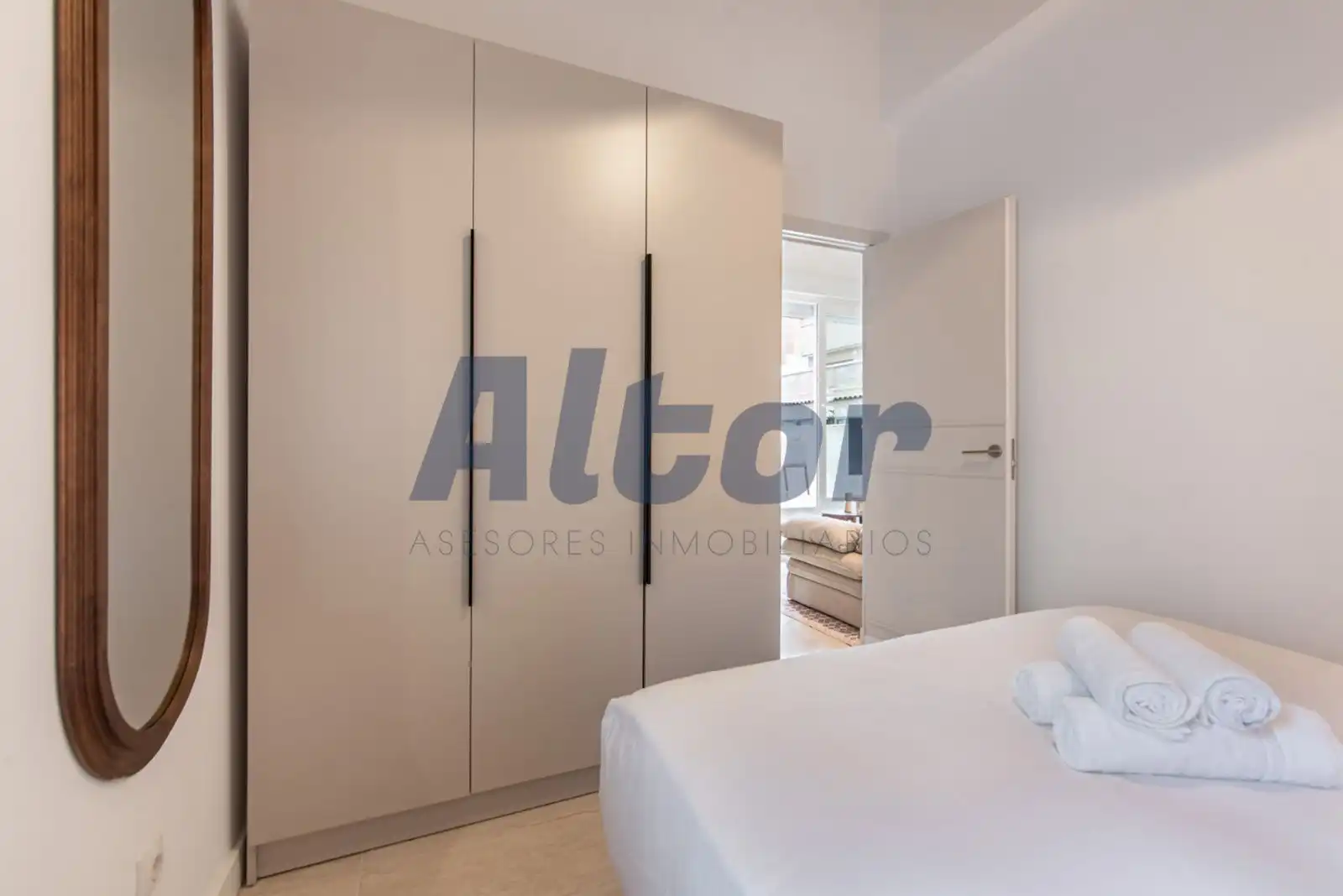 Attic for sale in GENERAL PERÓN, Cuatro Caminos - Azca