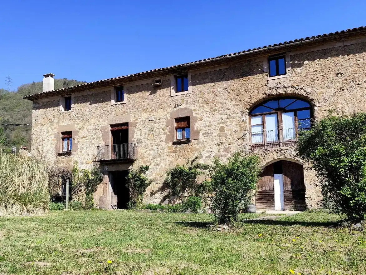 Vista exterior de Pis en venda en Vallfogona de Ripollès, Girona