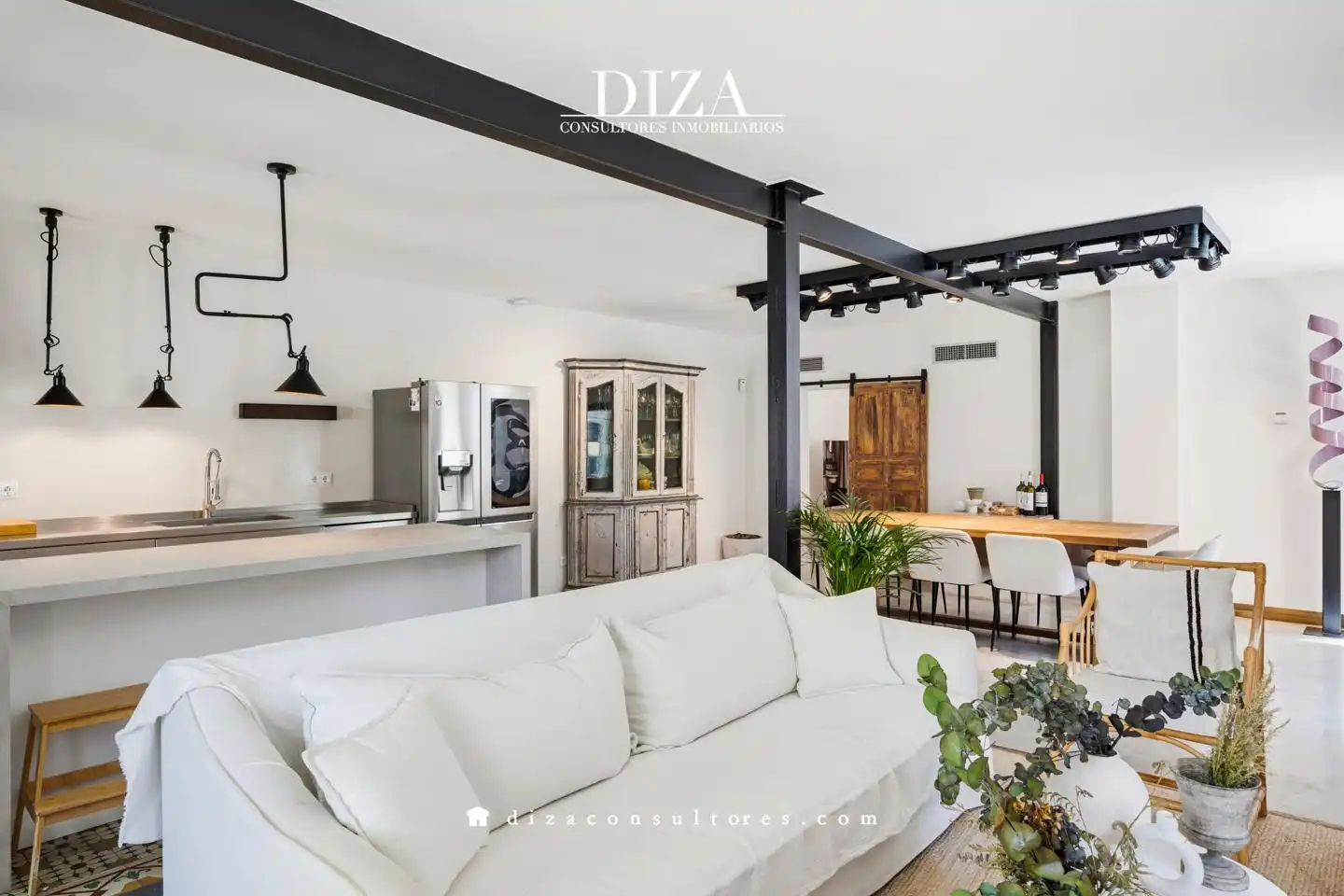 Sala d'estar de Casa o xalet de lloguer en Madrid amb Aire condicionat, Calefacció i Jardí privat