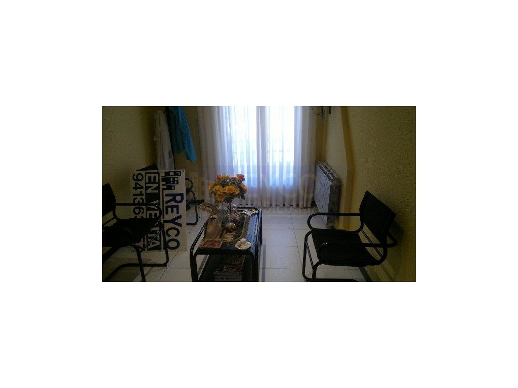 Schlafzimmer von Geschaftsraum zum verkauf in Baños de Río Tobía