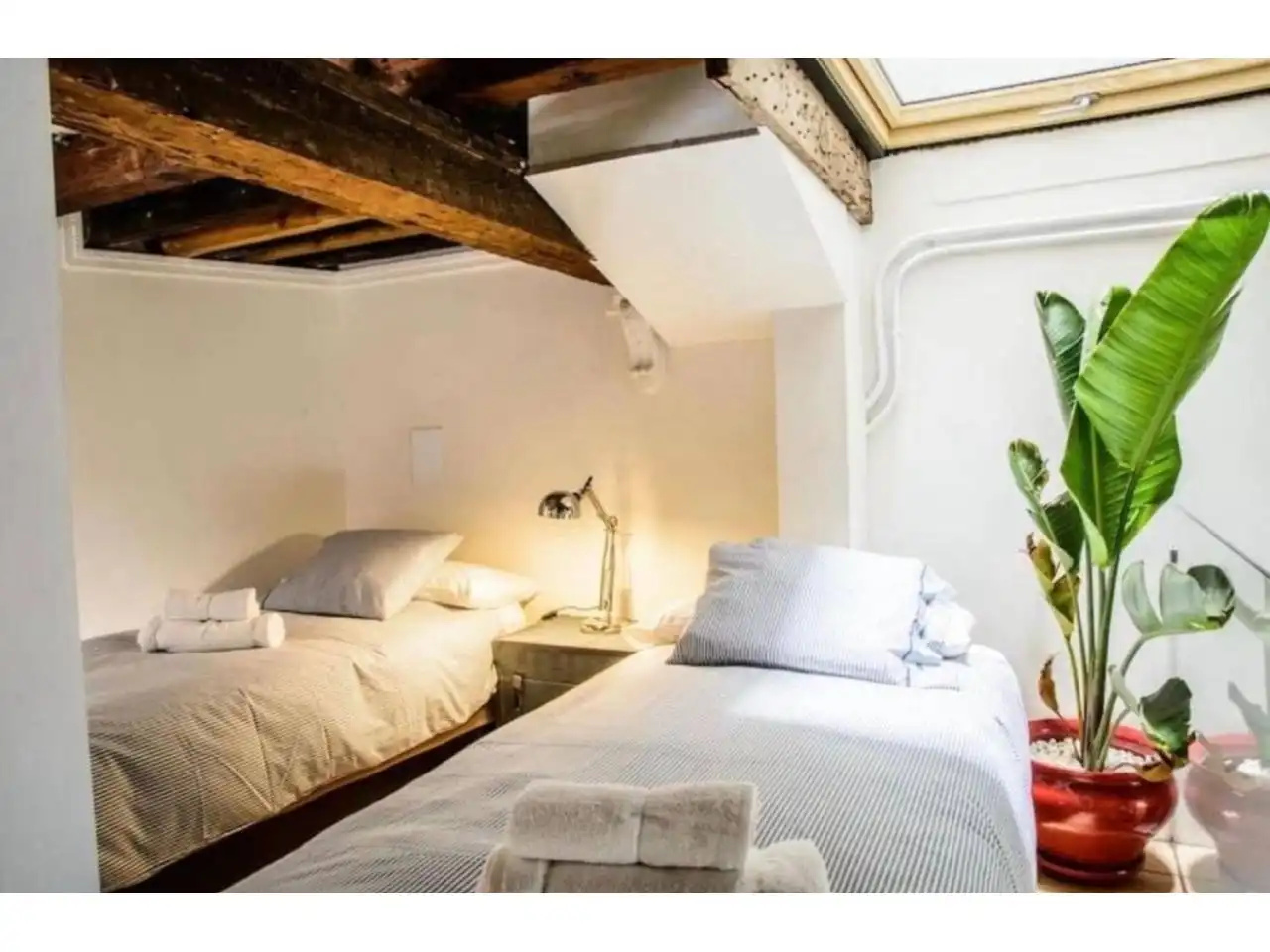 Bedroom of Duplexes for sale in Sevilla  with Air Conditioner