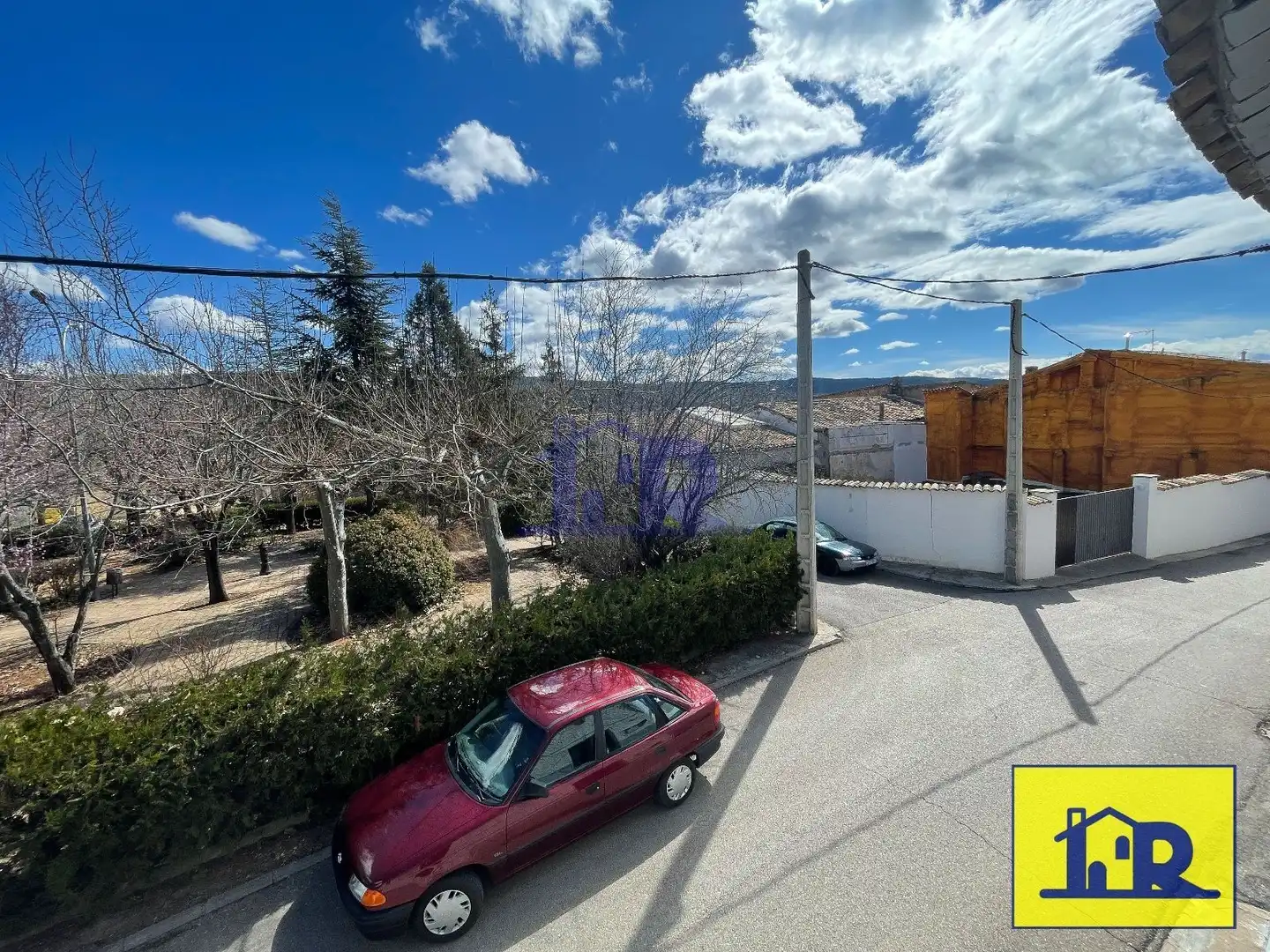 Vista exterior de Casa o xalet en venda en Villalba de la Sierra amb Calefacció i Traster