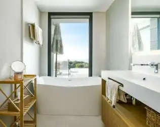 Xalet amb piscina en venda a Elviria - Cabopino, imagen 9