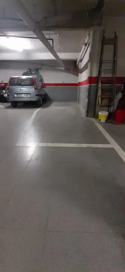 Doble en venda a Carretera Antiga de València