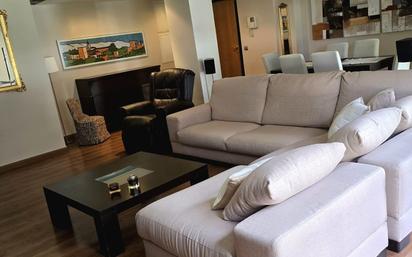 Living room of Flat for sale in Paterna  with Air Conditioner, Heating and Terrace